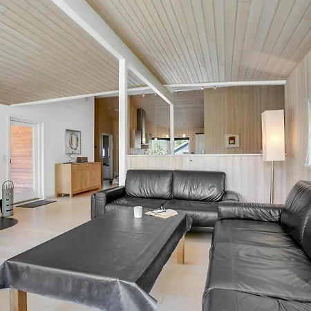 Nice Home In Væggerløse With Sauna Bøtø By