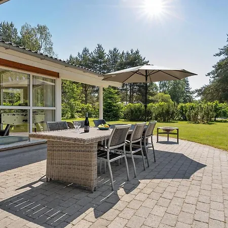 Nice Home In Væggerløse With Sauna Bøtø By